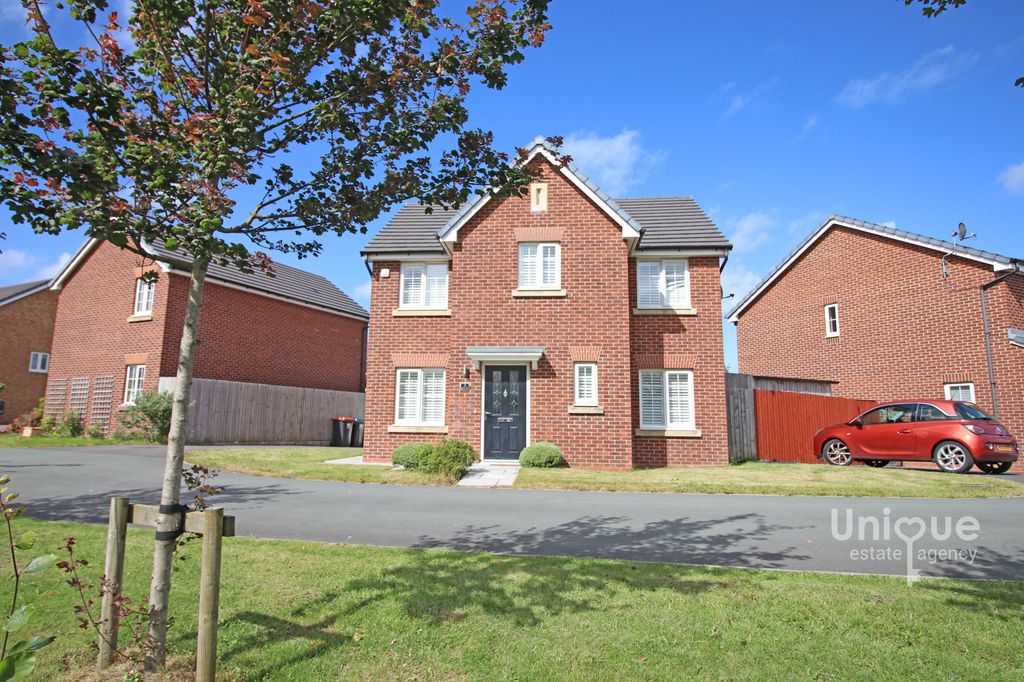 Property photo 1 of 27