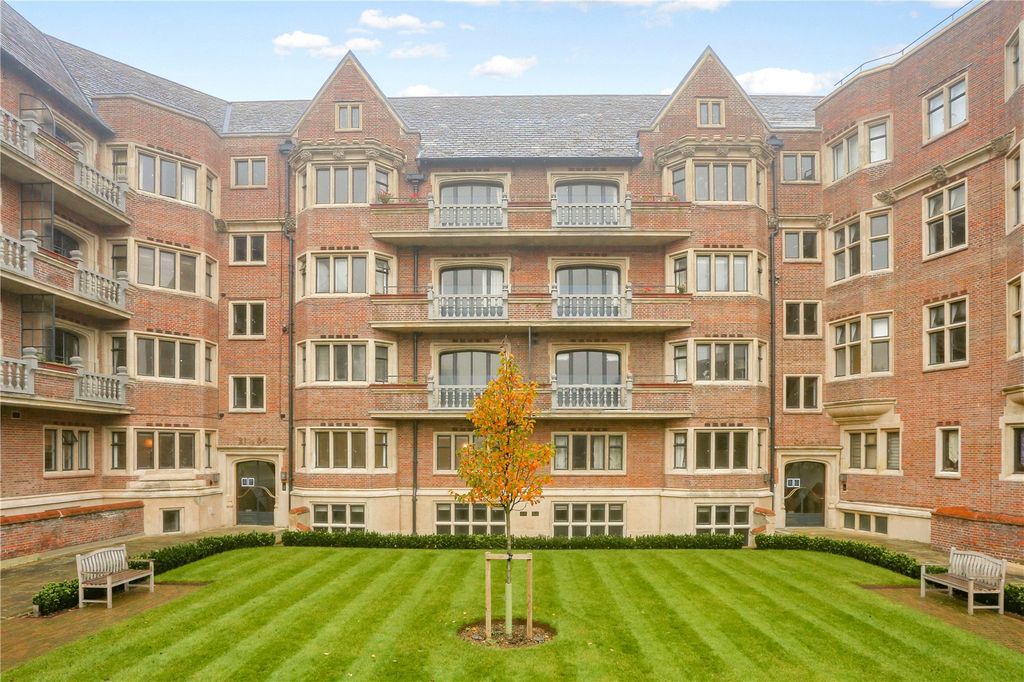 Property photo 1 of 16 Exterior