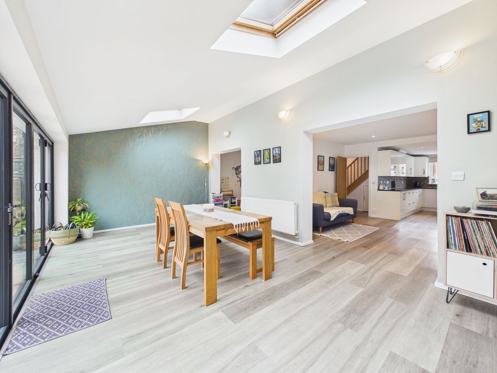 Property photo 3 of 32 Dining Room