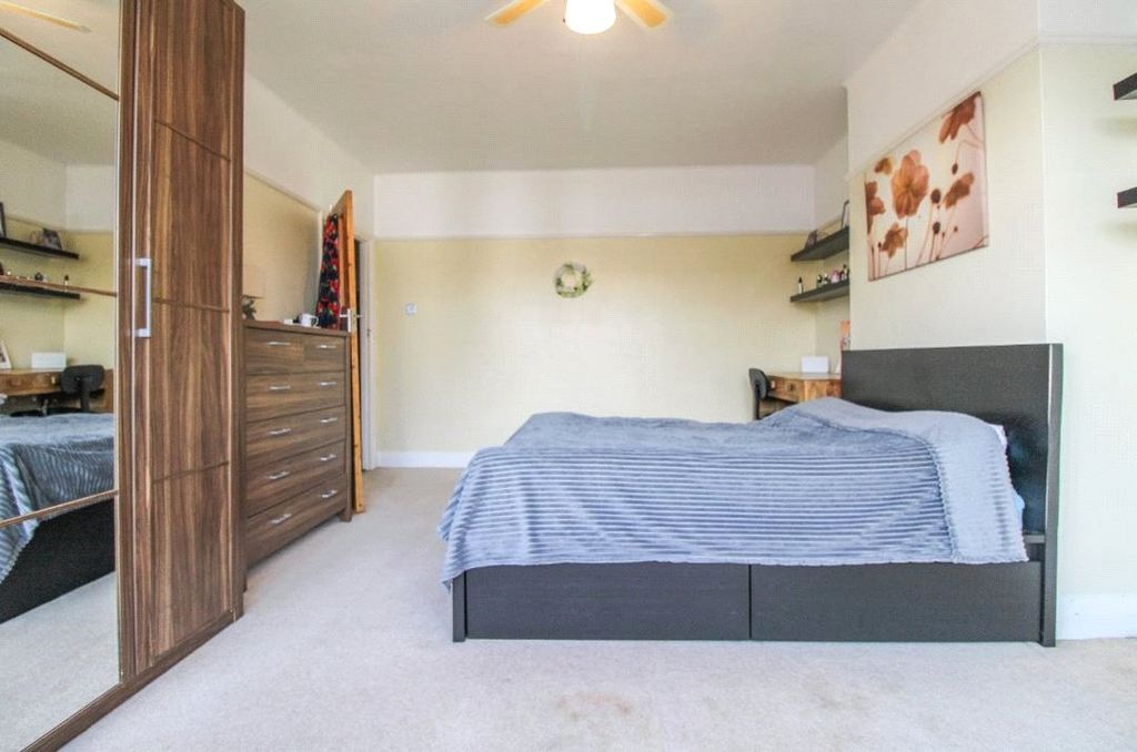 Property photo 1 of 10 Picture No. 05