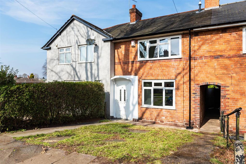Property photo 1 of 15 Approach