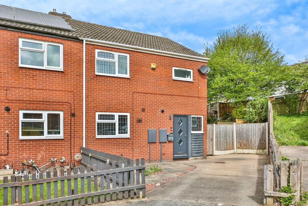 Property photo 1 of 17