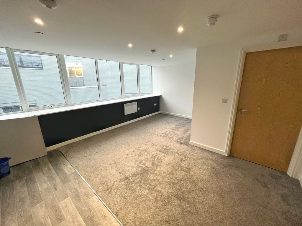 Property photo 2 of 5 Living Area