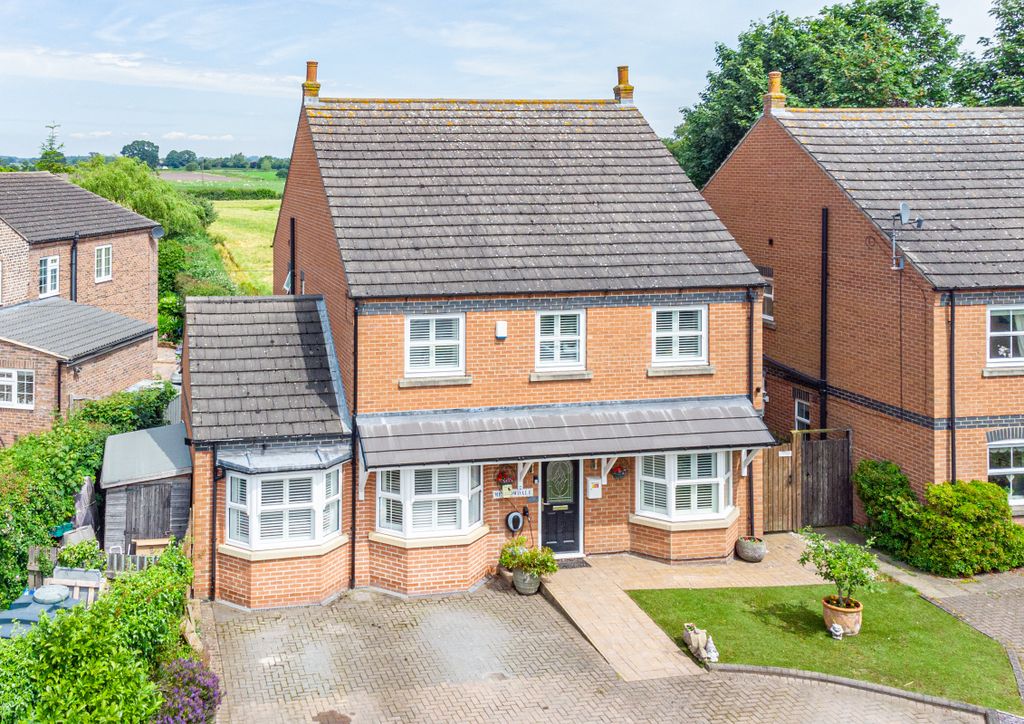 Property photo 1 of 28 Outsidea