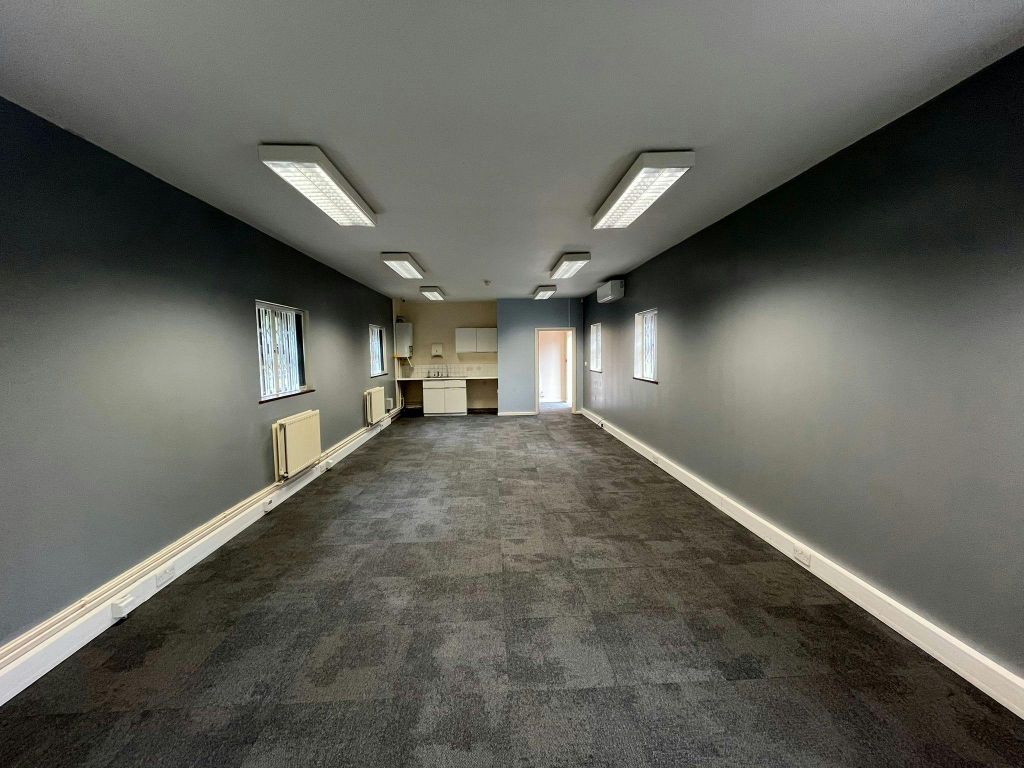 Property photo 2 of 7 Photo 2