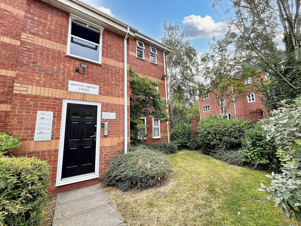 Property photo 1 of 5