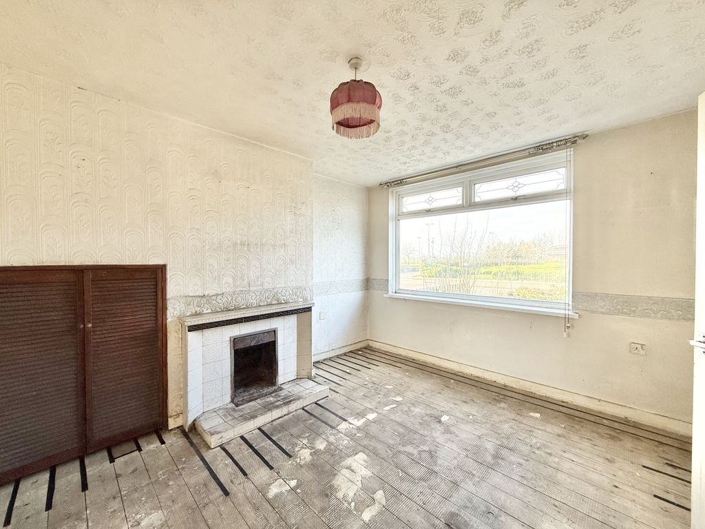 Property photo 2 of 8 Img_8875