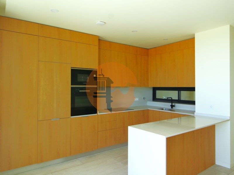 Property photo 1 of 57