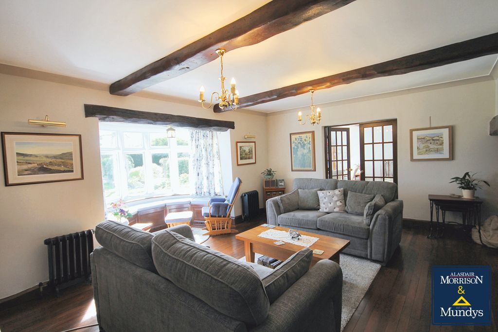 Property photo 3 of 28 Living Room