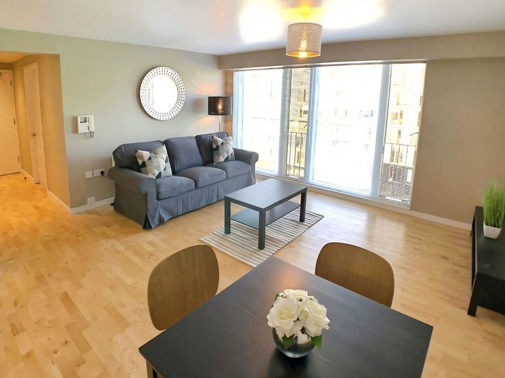 Property photo 1 of 7 Picture No. 11