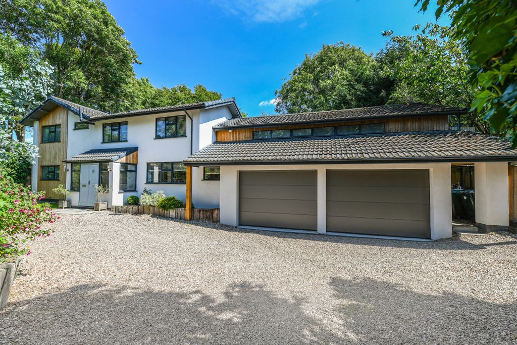 Property photo 1 of 49