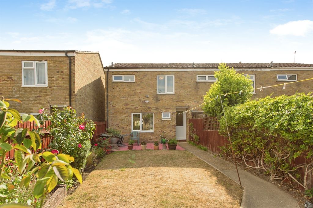 Property photo 2 of 13