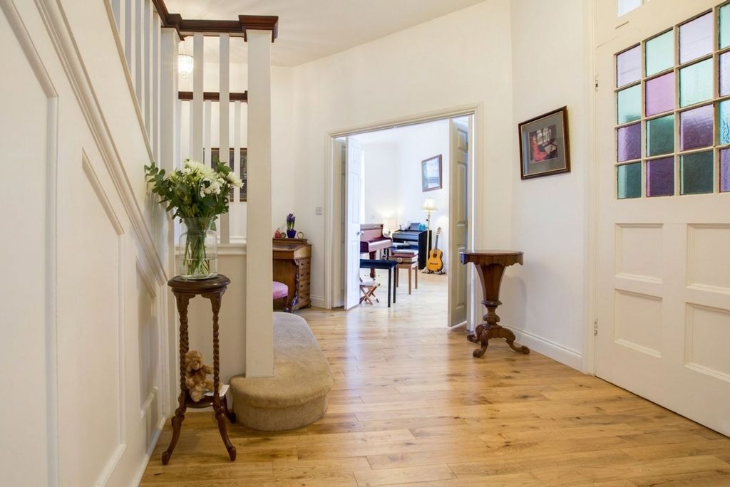 Additional image 5 of 5 bed semi-detached house for saleKnighton Road, Leicester LE2