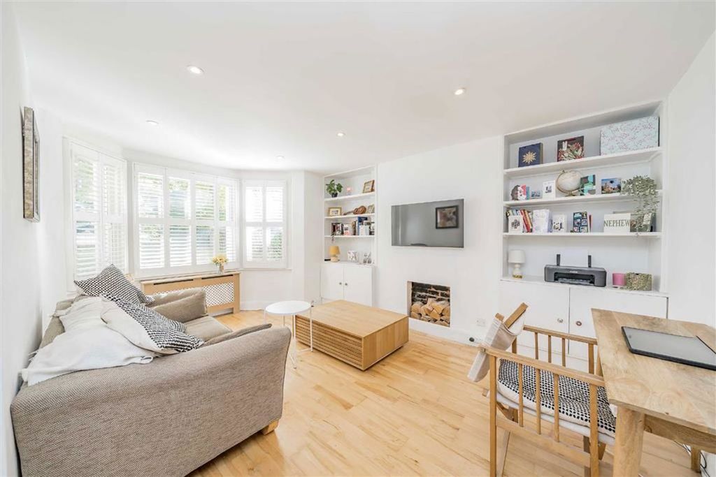 Property photo 2 of 5