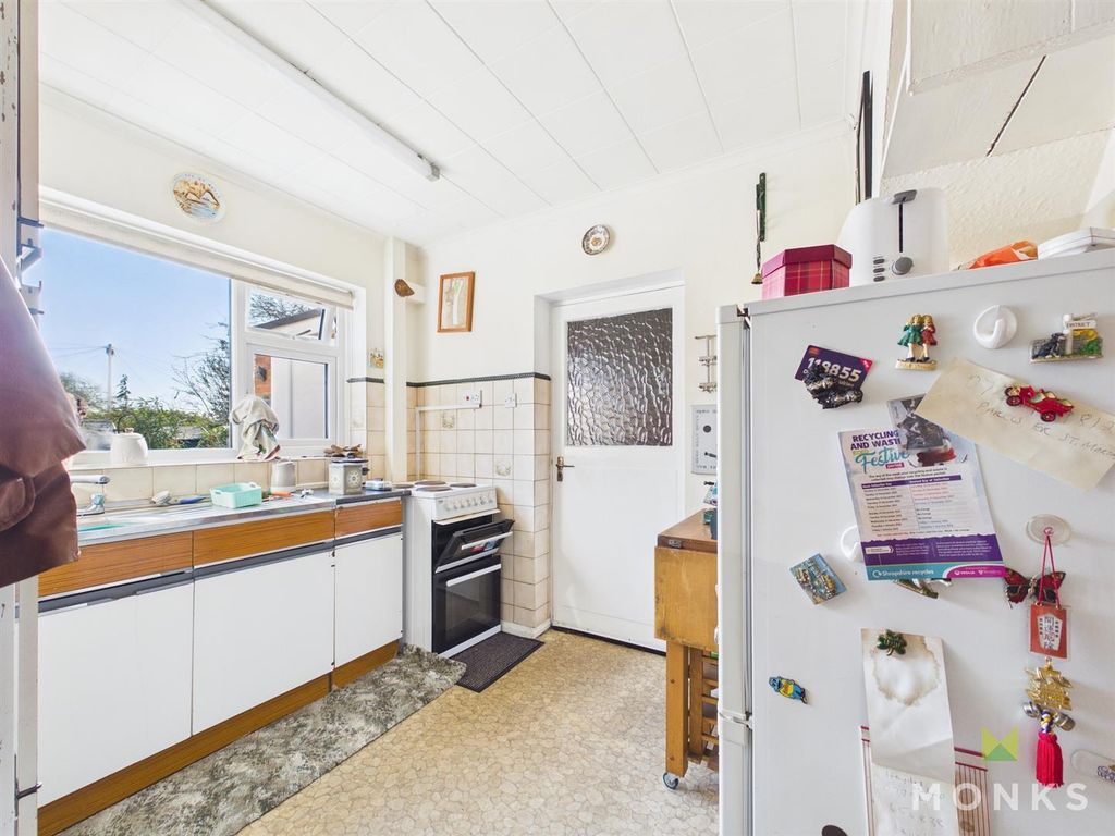 Property photo 3 of 12 Cam01420G0-Pr0861-Still002.Jpg