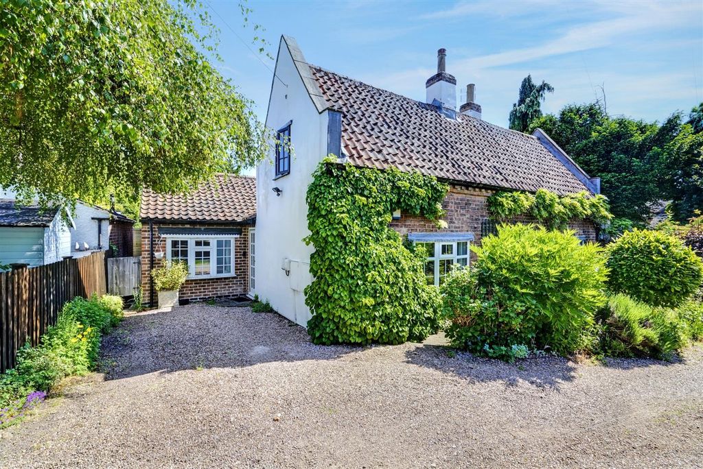 Property photo 1 of 26 Front 1_1.Jpeg