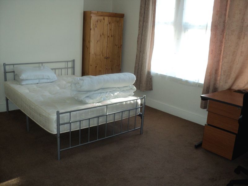 Property photo 2 of 8 Photo 2