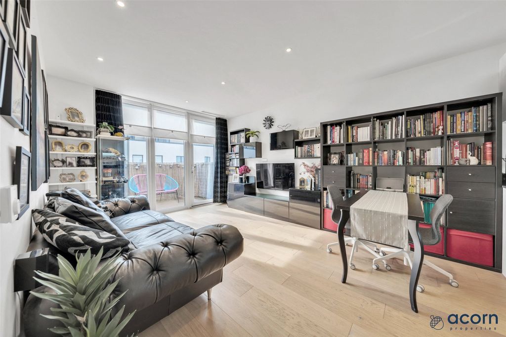 Property photo 2 of 16 Picture No. 02