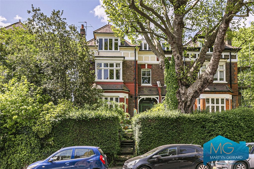 Property photo 2 of 7 Picture No. 12