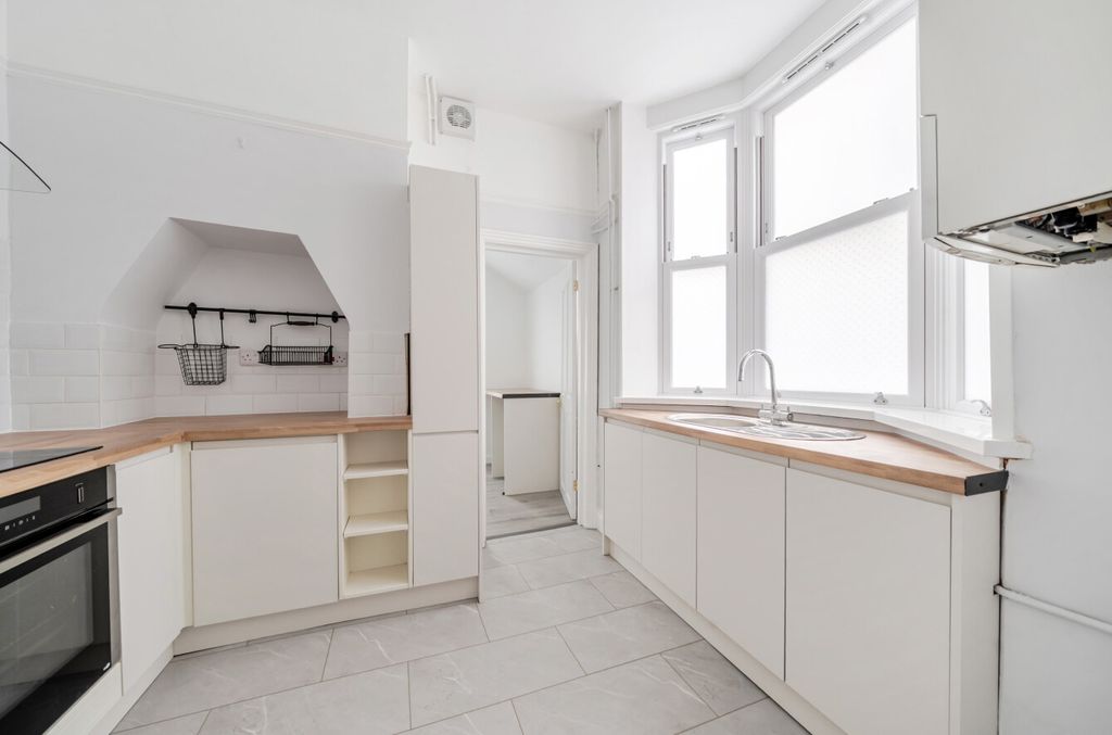 Property photo 2 of 13 1478000-5-6A325Ac...