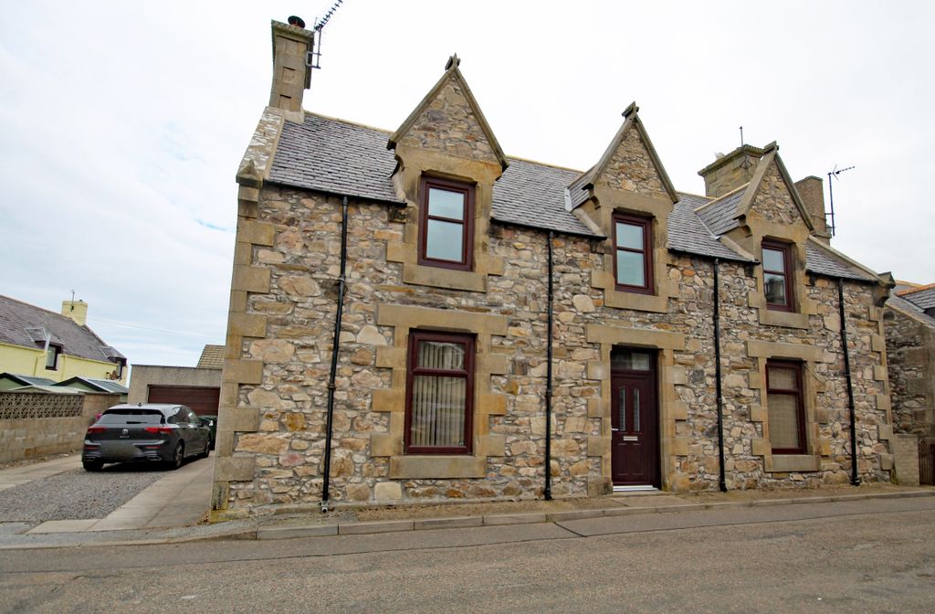 Property photo 1 of 33