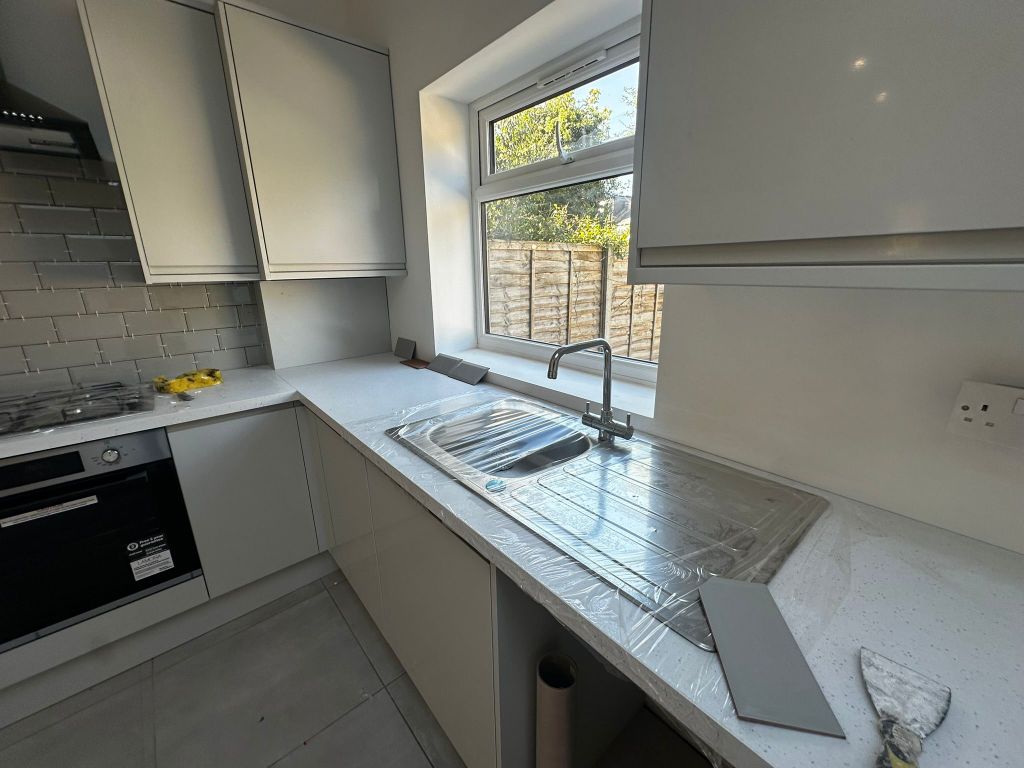 Property photo 2 of 26