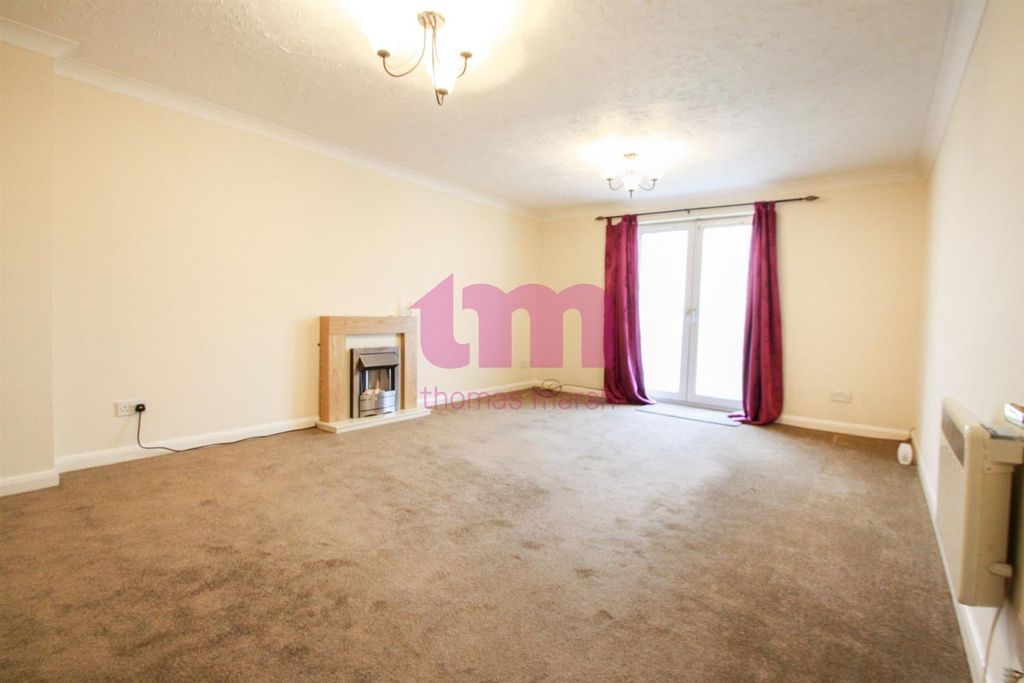 Property photo 3 of 10