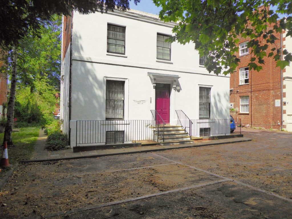 Property photo 1 of 8 5211790