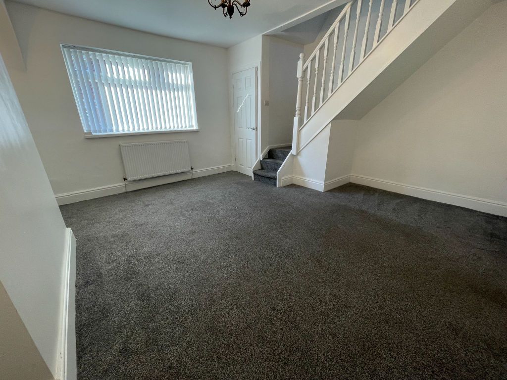 Property photo 3 of 11 Photograph 3