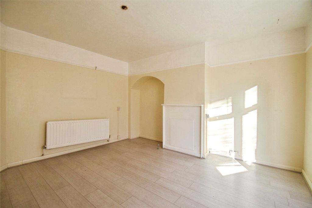 Property photo 3 of 14 Living Area