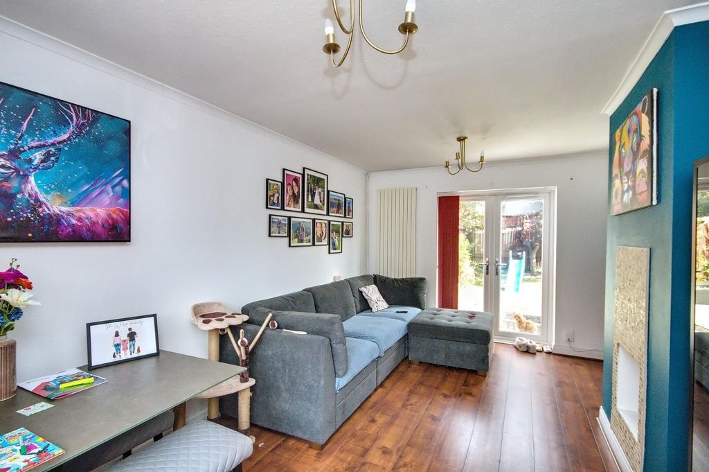 Property photo 1 of 7