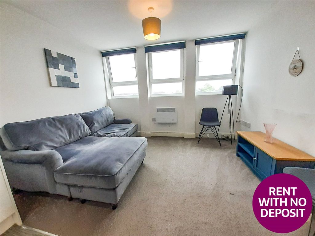 Property photo 3 of 7 Picture No. 20