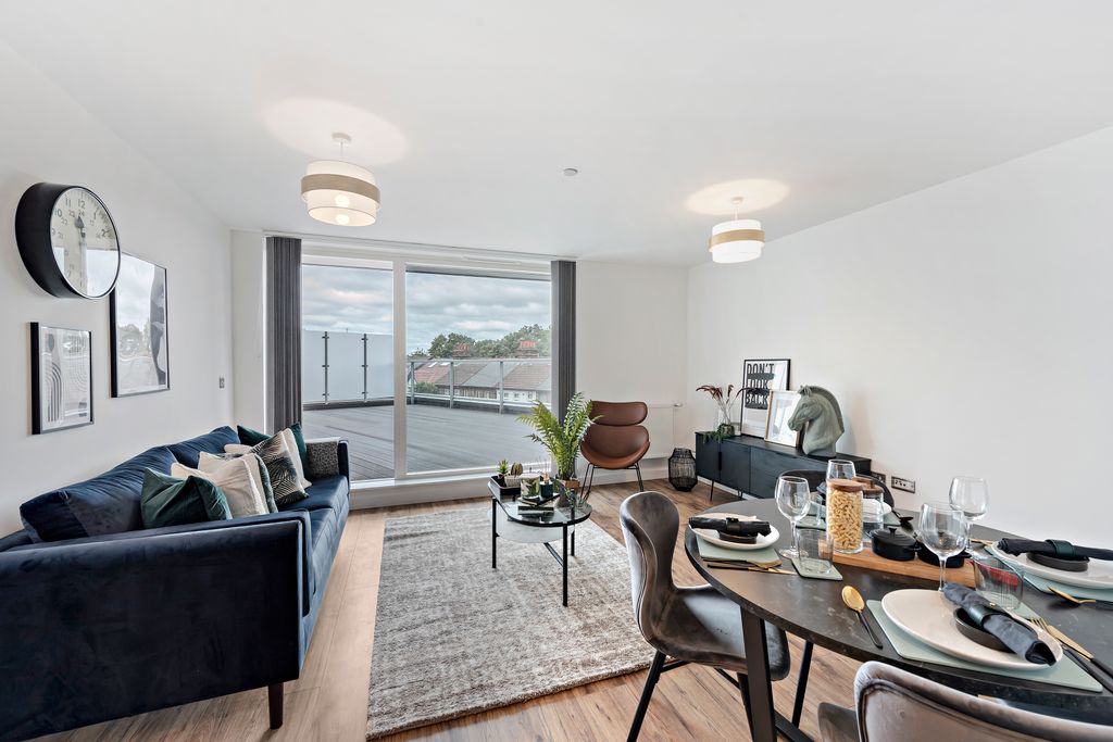 Property photo 2 of 11