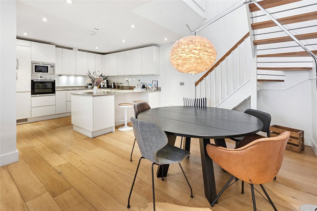 Property photo 1 of 17 Picture No. 19