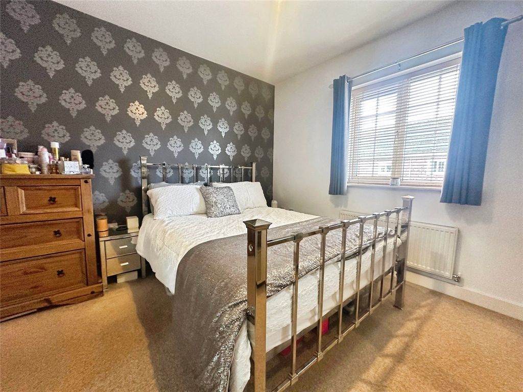 Property photo 2 of 13 Picture No. 01