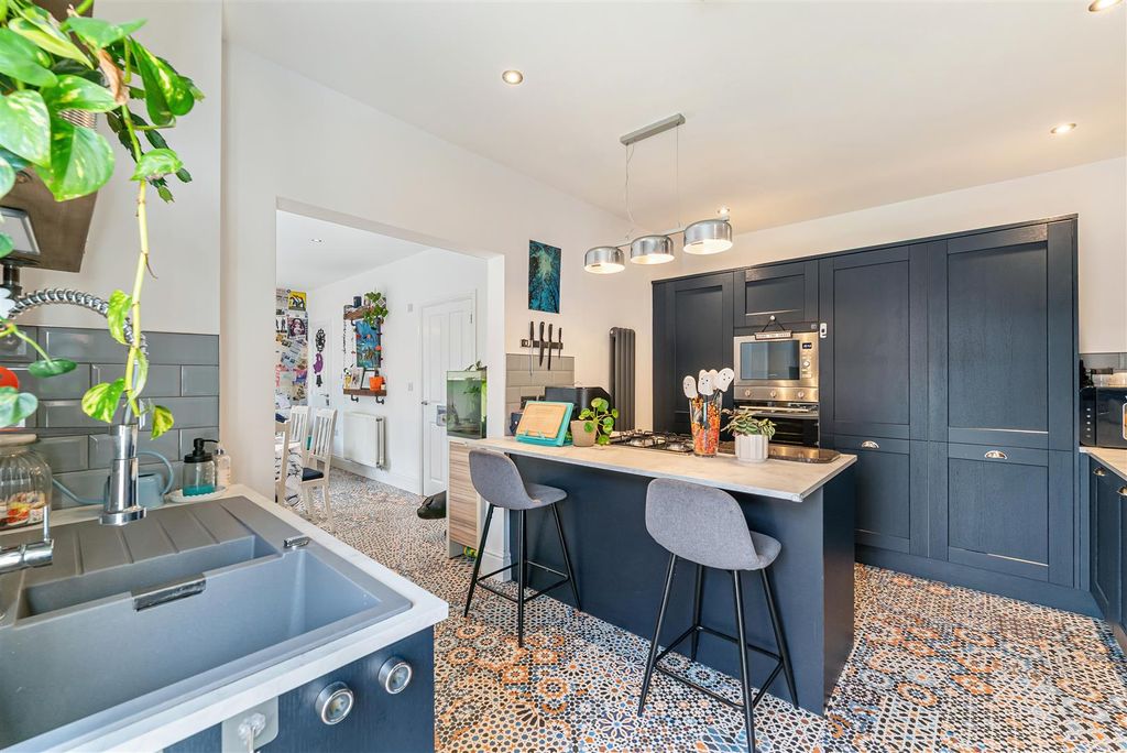 Property photo 2 of 22 Kitchen/Dining/Family