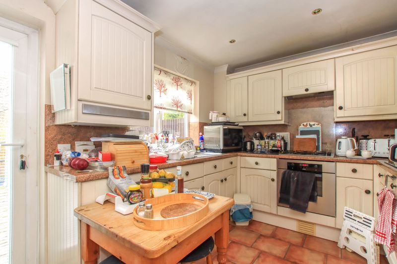 Property photo 3 of 10 Photo 6