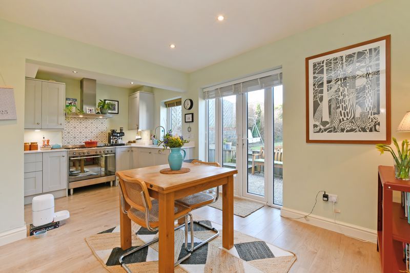 Property photo 2 of 26 Dining Kitchen