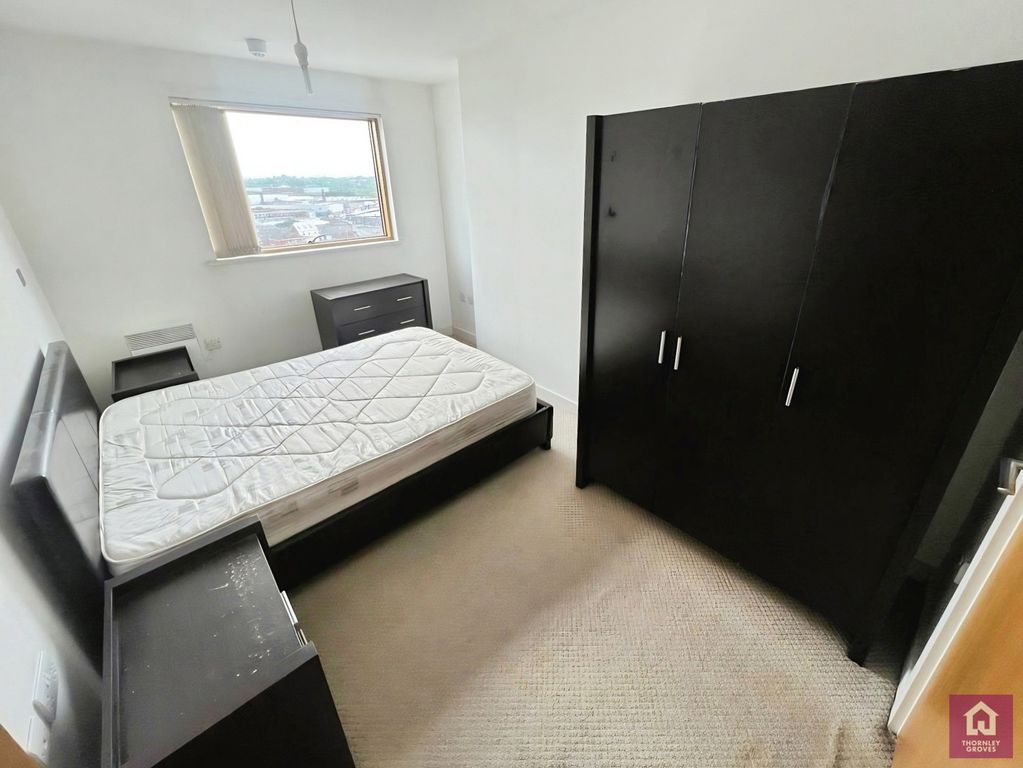 Property photo 3 of 9 Pbox-Img.Jpg
