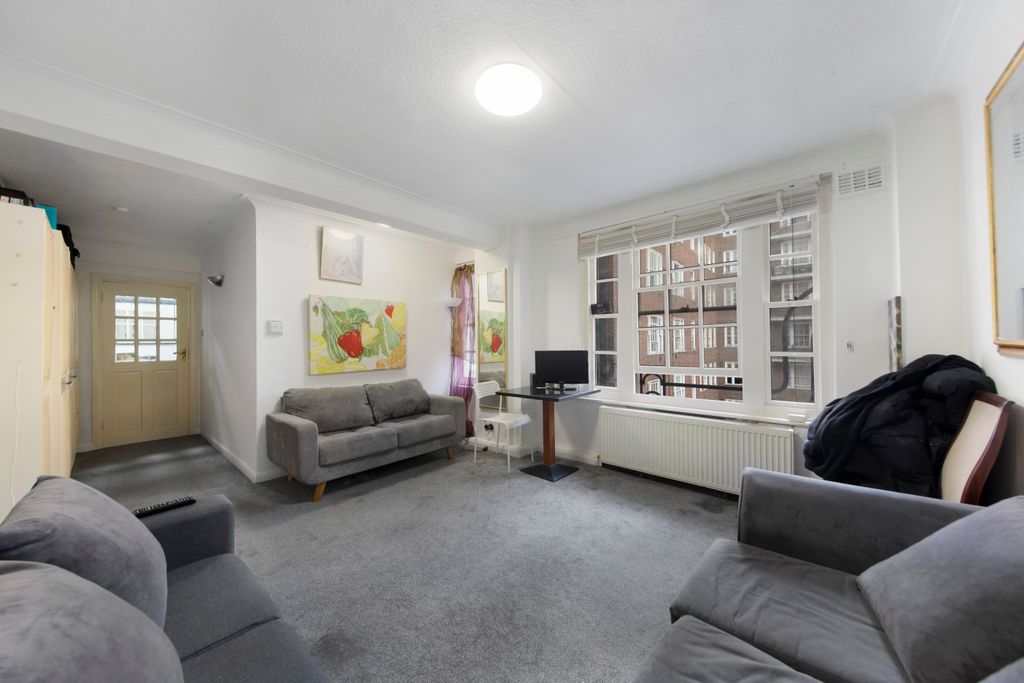 Property photo 1 of 7 Flat 250, Park West - 75Hdb49Buqitmboxrisq.Jpg