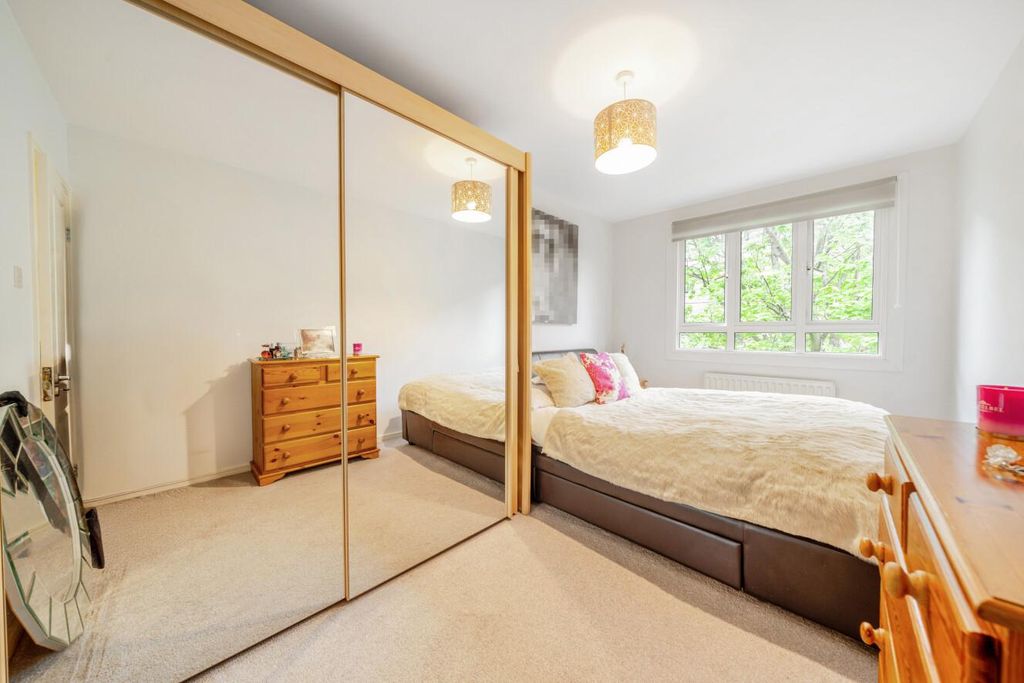 Property photo 3 of 15 Picture 3