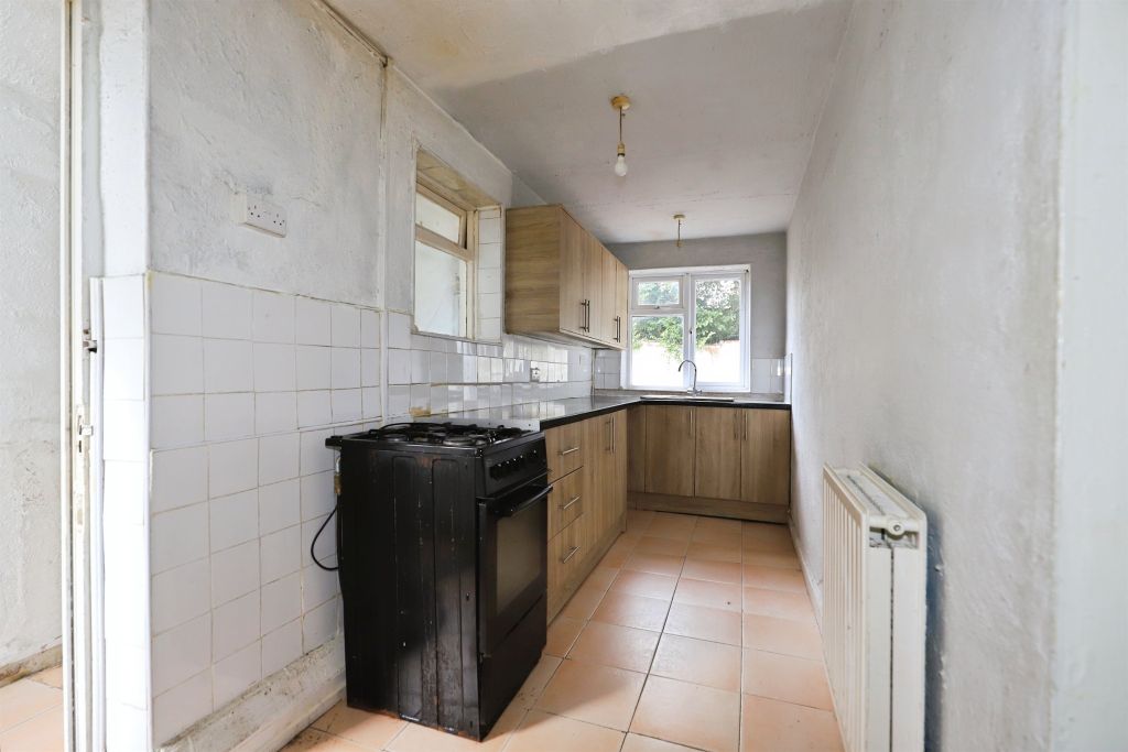 Property photo 3 of 14