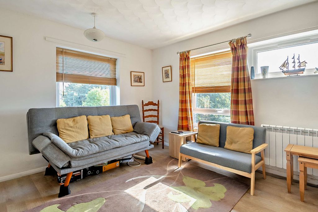 Property photo 2 of 16 Photo 1