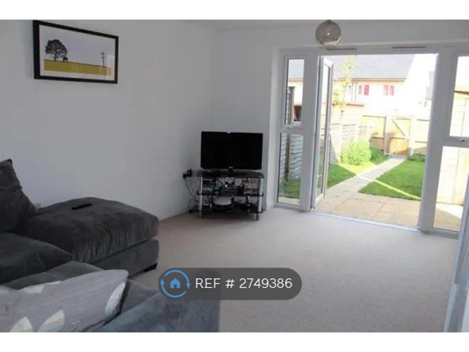 Property photo 3 of 9