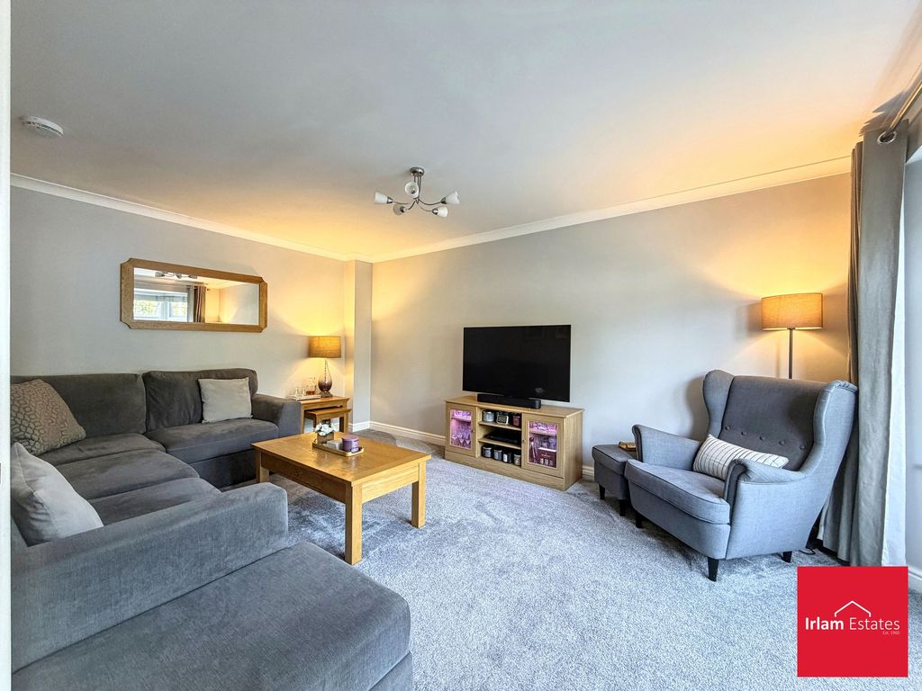 Property photo 3 of 45