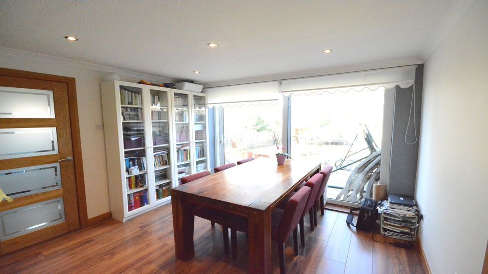 Property photo 3 of 10 3_Resized.Jpg