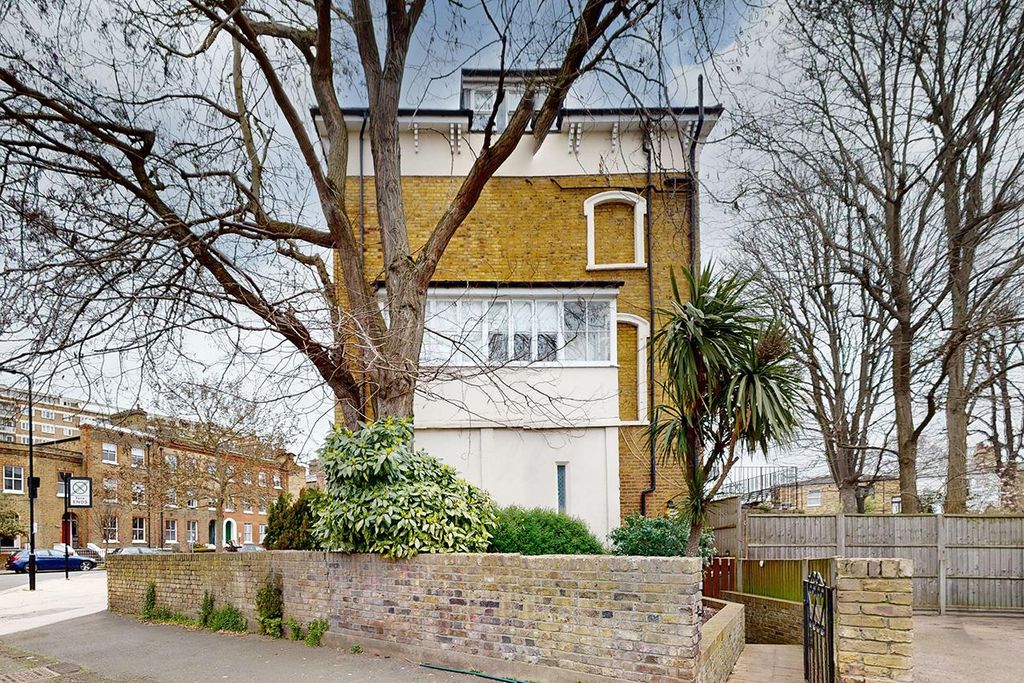 Property photo 1 of 21 W01.Jpg