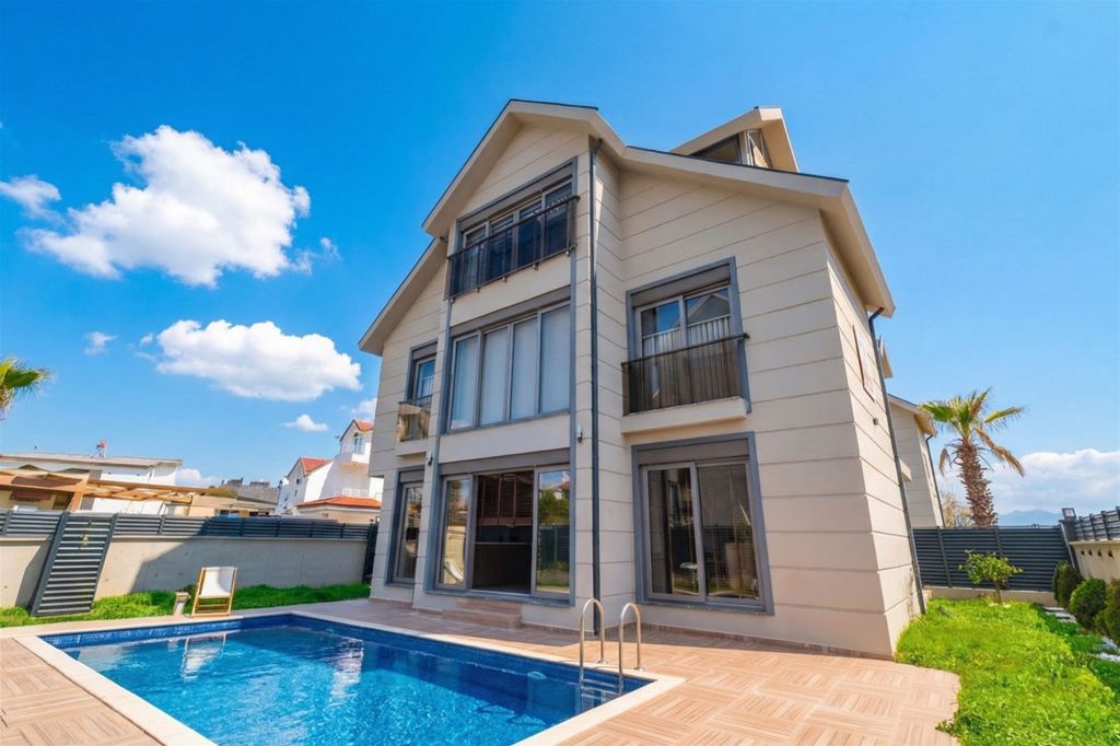 Property photo 1 of 21 Striking Villa For Sale In Belek, Antalya With A Private Pool - Brand New Villa With A Private Pool