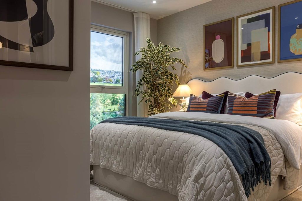 Property photo 3 of 12 Plenty Of Space For Bedroom Furniture