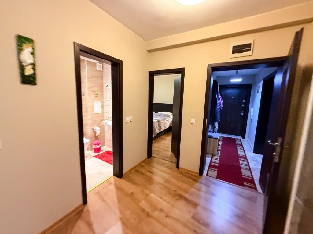 Property photo 3 of 60